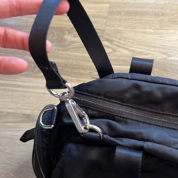 TUMI- Black Travel/Baby Bag - Picture 9 of 14